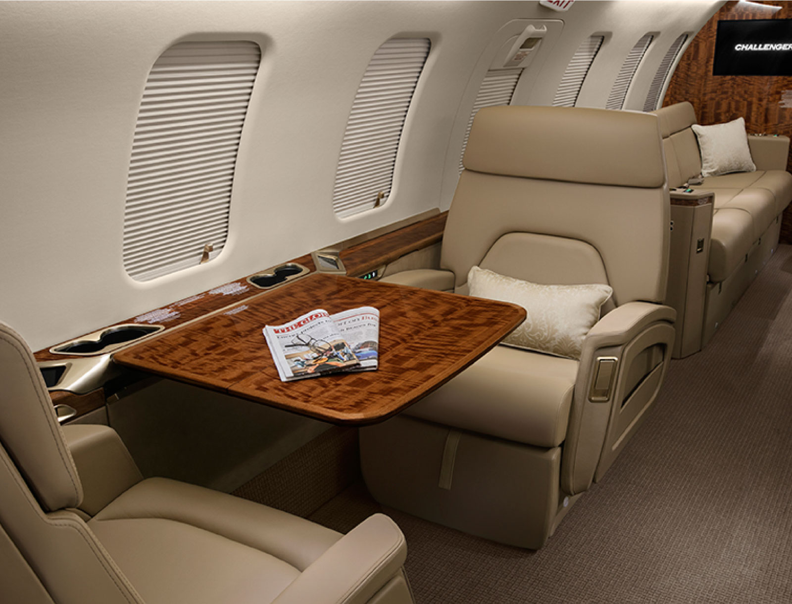 Bombardier Challenger 650/605